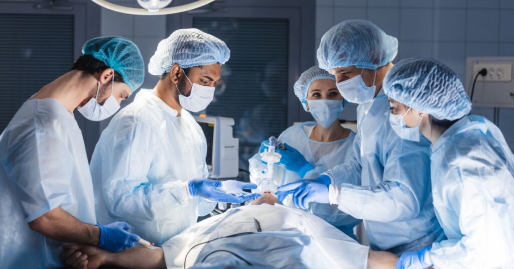 מגוון רחב של ניתוחים